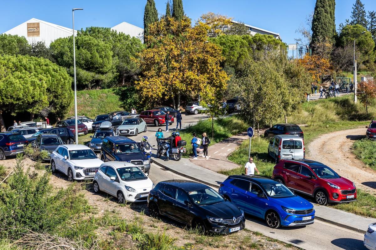 Els accessos a l`Aeroport, col·lapsats - Juanma Peláez Els accessos a l`Aeroport, col·lapsats