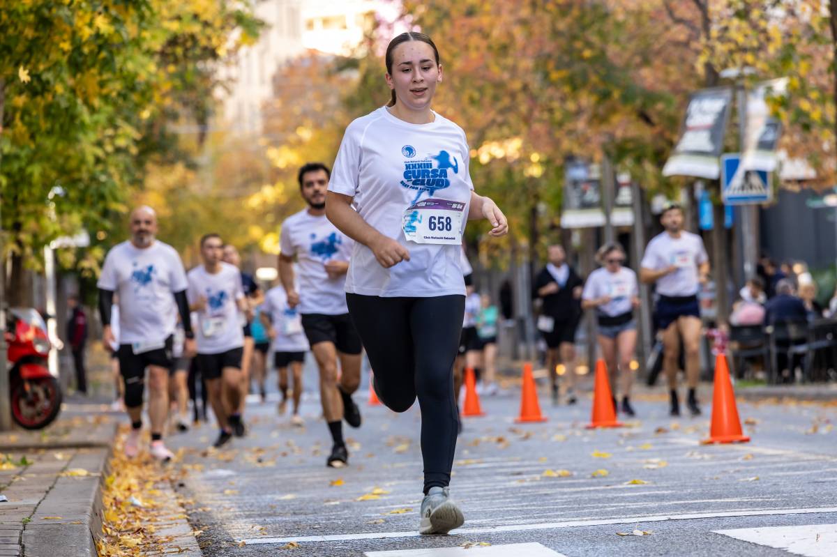 FOTOS | La Cursa 'Beat for Life' del Club reuneix gairebé 700 corredors en una edició de rècord