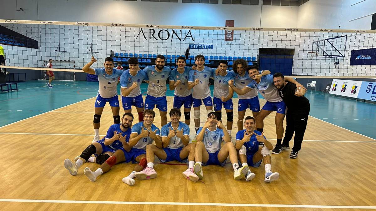 Doble victòria al 'tie-break' dels sèniors del CNS Vòlei