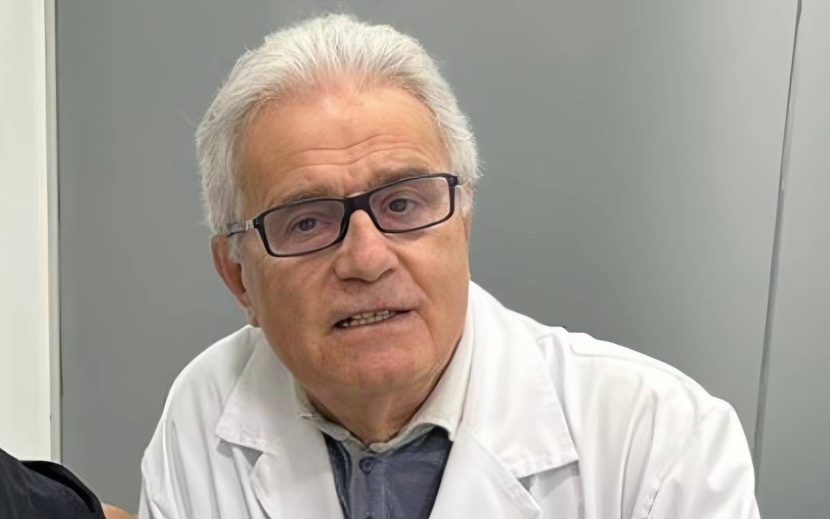 Ramon Cugat, traumatòleg: «Les vacances no s'haurien de fer, cal treballar molt i dormir poc»