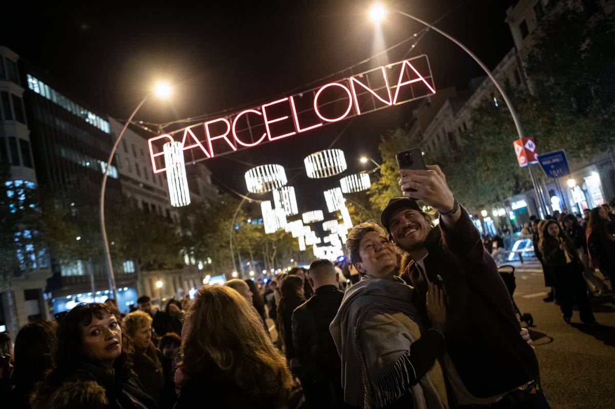 Encesa dels llums de Nadal a Barcelona 2025: horari i on veure’ls