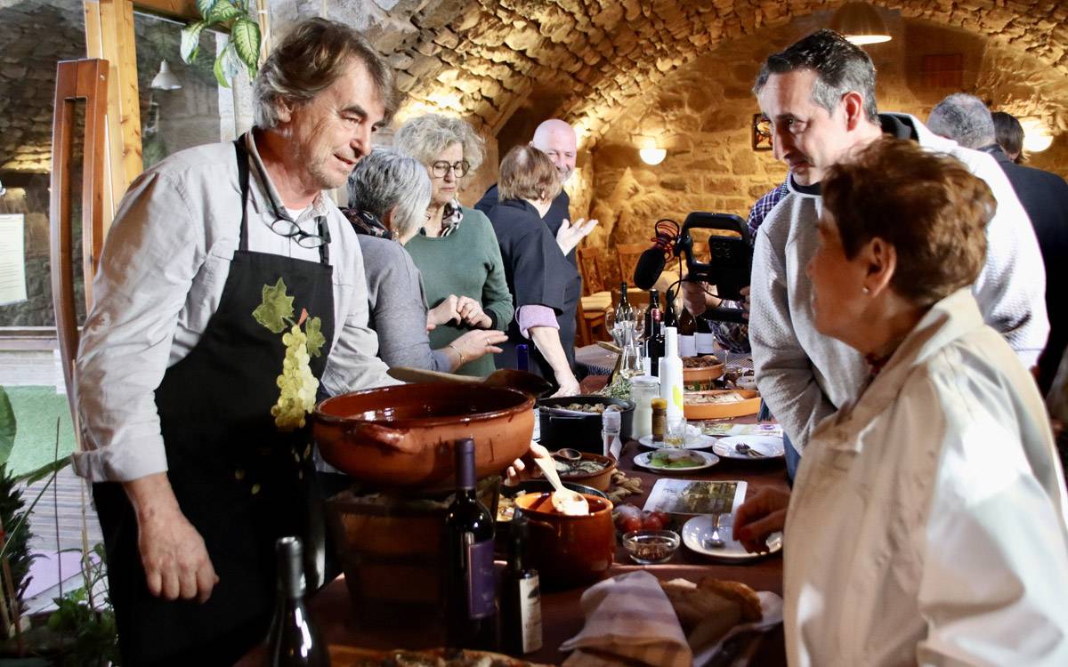 La cuina catalana rural es reivindica i es dona a conèixer a Cardona
