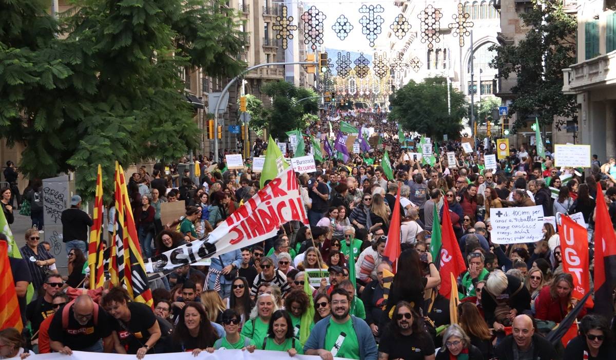 Tensió entre sindicats d'Educació: La Intersindical denuncia agressions de CCOO