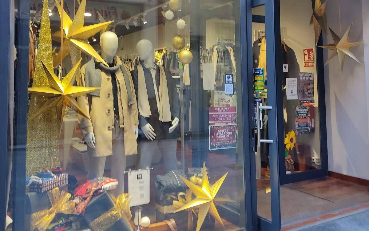 Valls impulsa la 40a Mostra d’Aparadors de Nadal 