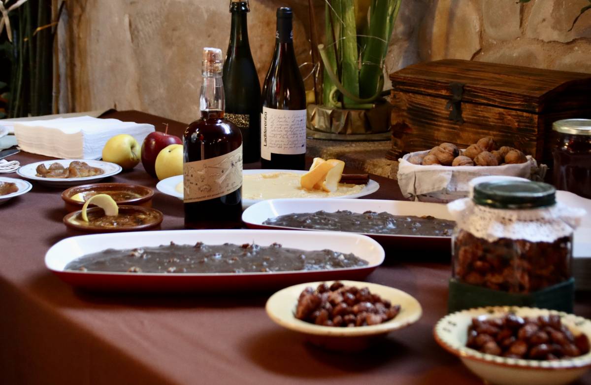 Recuperar la cuina tradicional catalana a través de les xarxes: així podràs conèixer 24 receptes del país