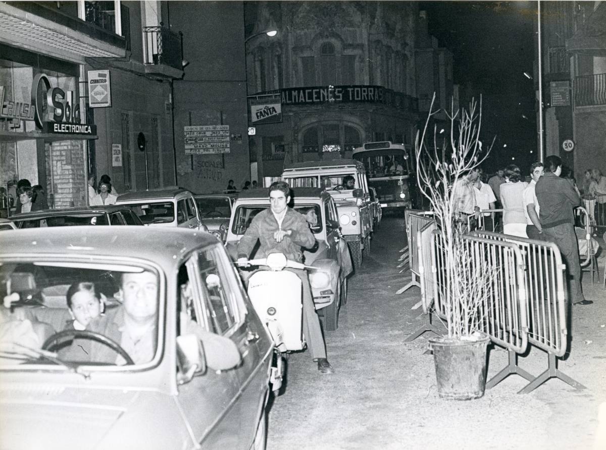 Placeta de Saragossa 1981 - Arxiu Diari de Terrassa Placeta de Saragossa 1981