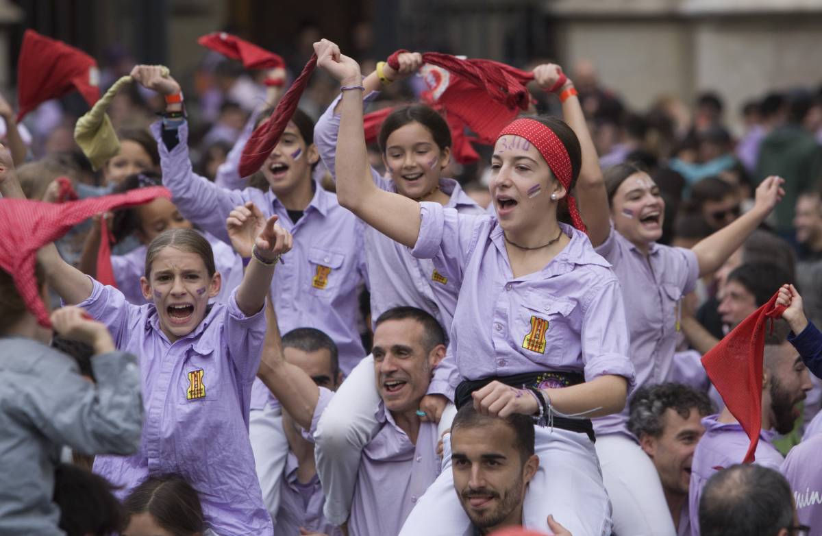 Els Minyons de Terrassa tornen a ser una colla de deu