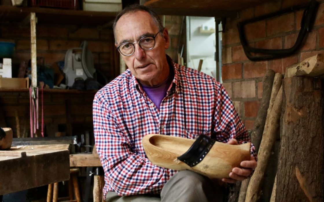 Josep Pratdesaba, escloper de Taradell: «Miro que l'ofici no quedi en l'oblit»