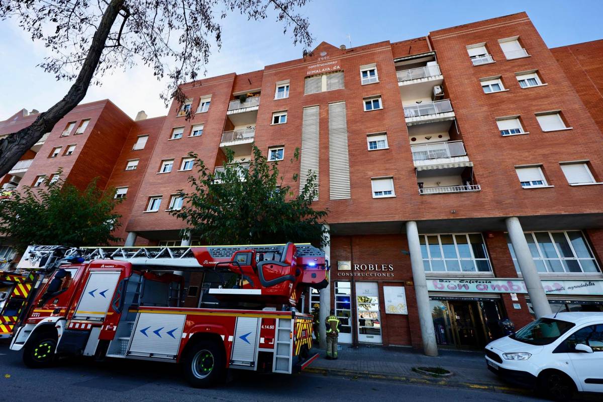 Es deixa una olla al foc i obliga a mobilitzar els Bombers