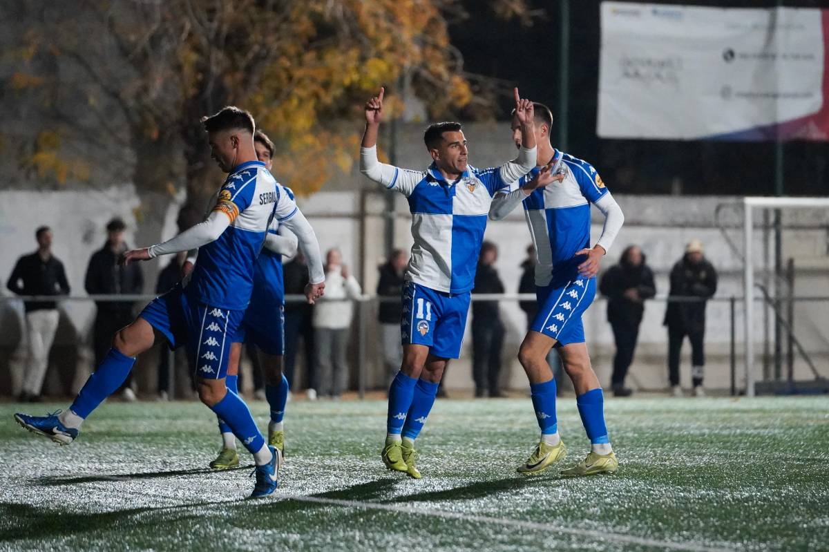 Rubén celebrant el 0-2 que ha transformat de penal - David Chao Rubén celebrant el 0-2 que ha transformat de penal