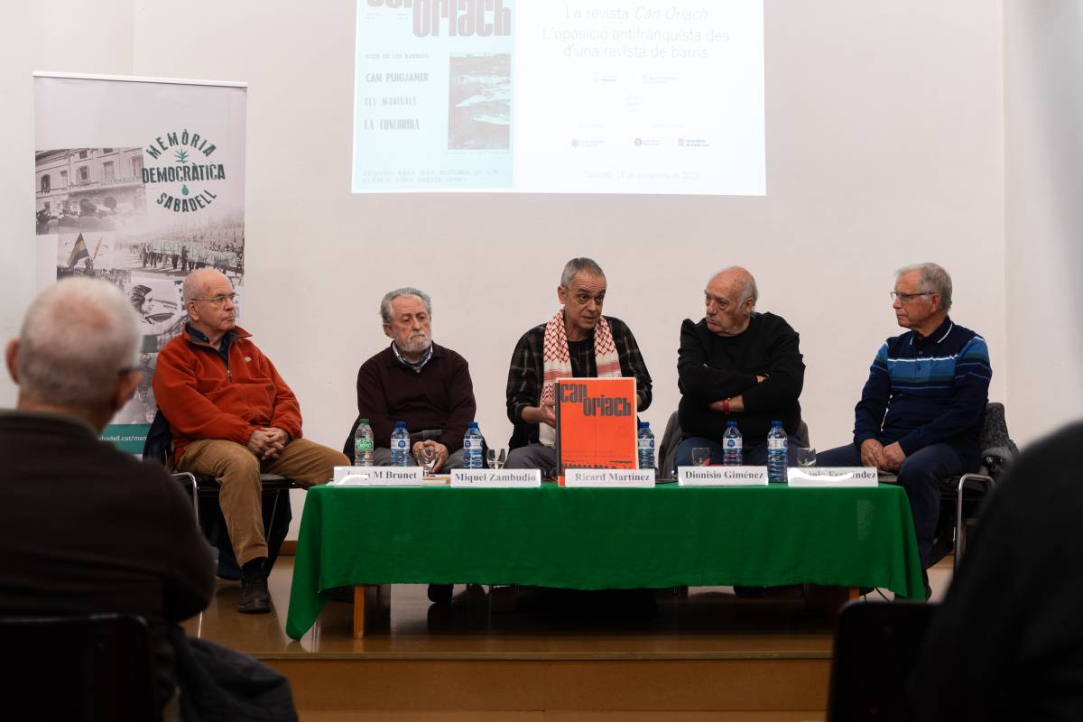 Una taula rodona recorda el naixement de la revista 'Can Oriach'