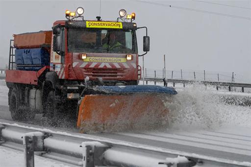 Primera carretera tallada a la Conca de Barberà per l'acumulació de neu