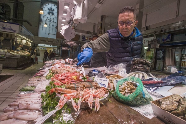 Avançar-se al Nadal, estalviar i omplir congeladors: 