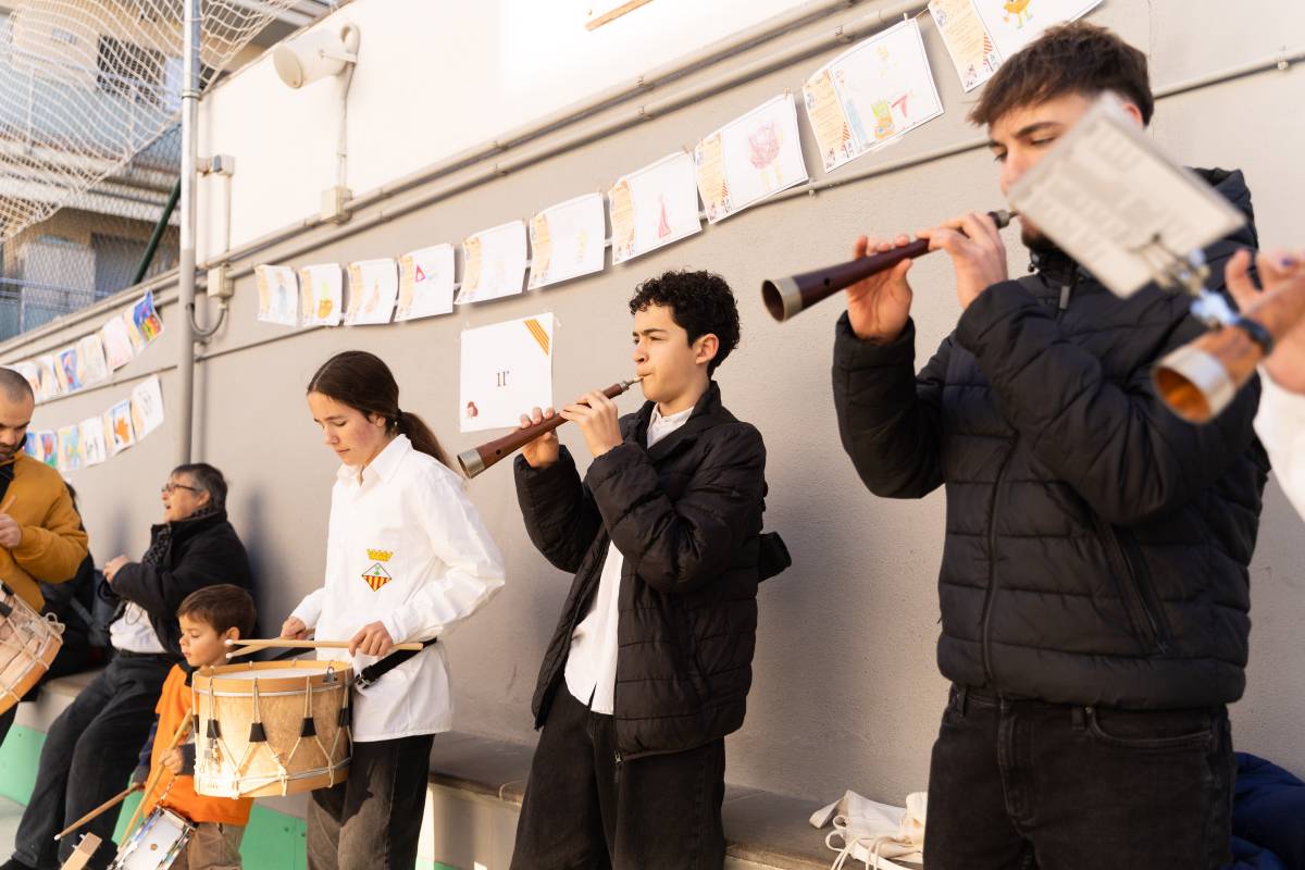 'Celebrem la Cultura Catalana': tradicions, danses i música en una festa familiar del Grup Ramar