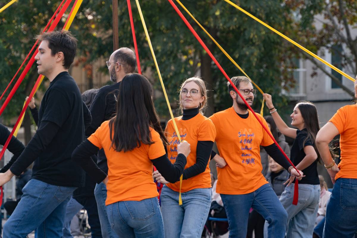 Celebració del 48è aniversari de l'Esbart Dansaire - DAVID CHAO