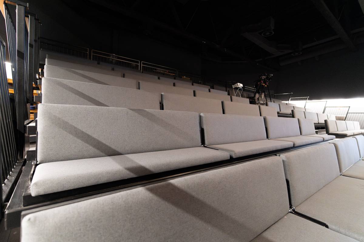 La graderia retràctil de LaSala - David Chao La graderia retràctil de LaSala