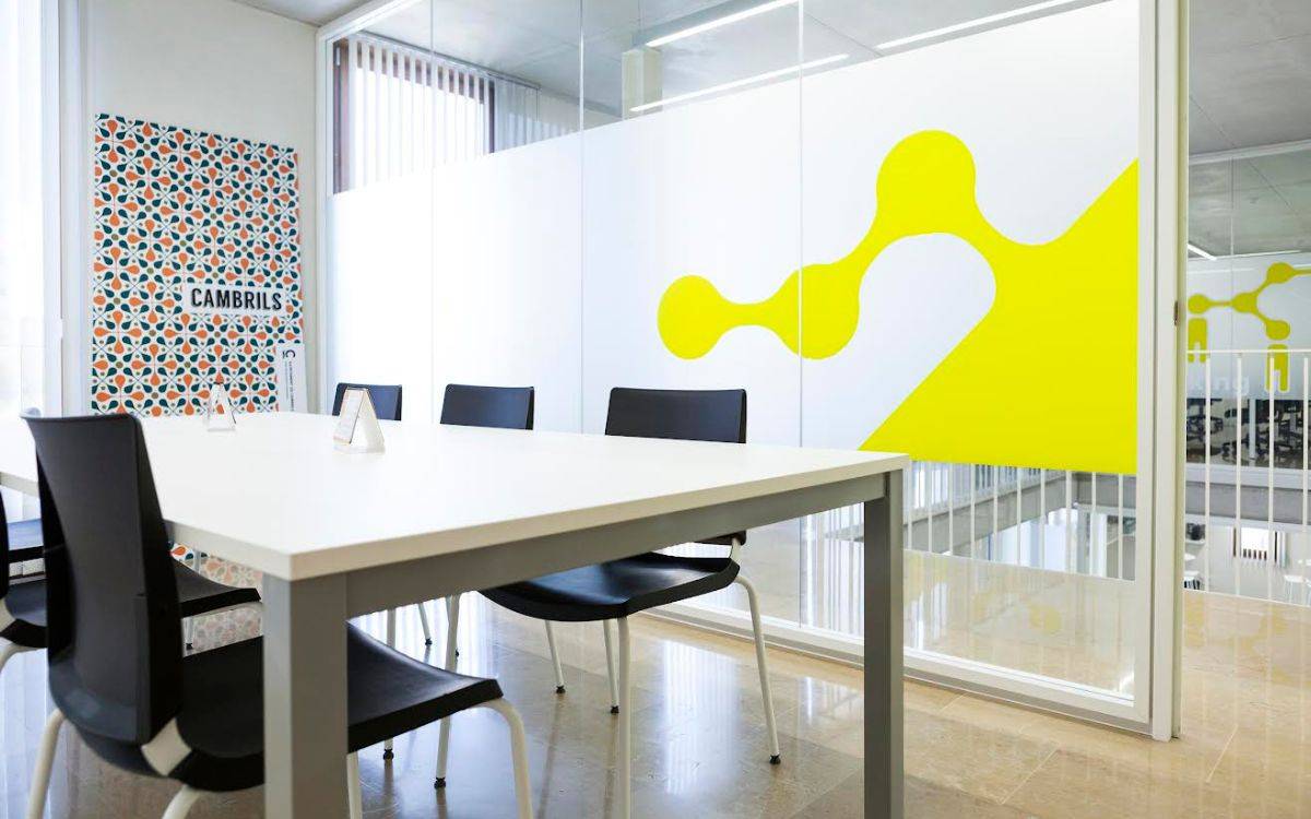 Cambrils obrirà la nova convocatòria per optar als espais de treball de la Torre del Llimó
