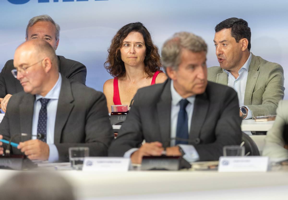 Feijóo, difuminat: està preparant Ayuso l'assalt a Génova?