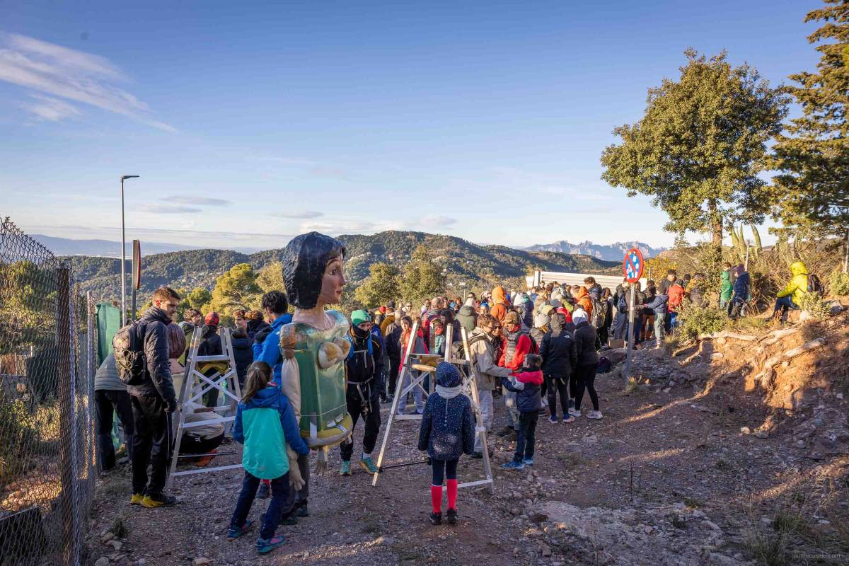 El 40è aniversari de la primera pujada a la Mola de La Trepa i La Teranyina