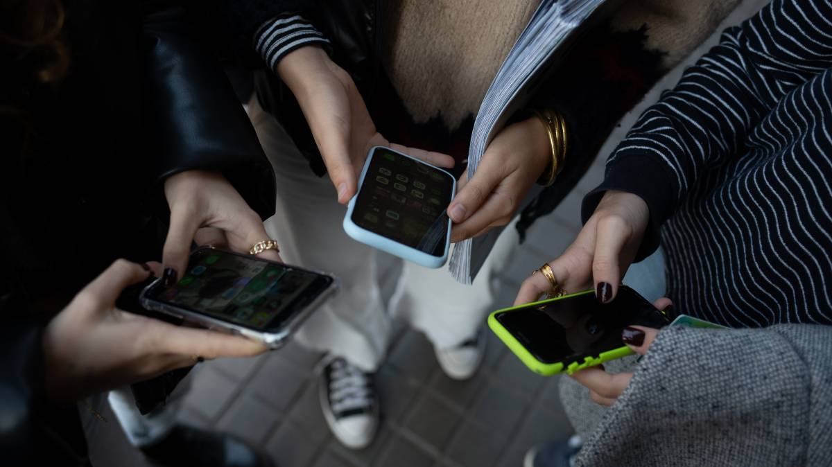 Més denúncies de dones per compartir imatges íntimes sense permís