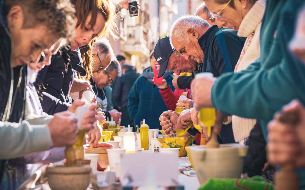 Èxit rotund de la Festa de l'Oli del Morell amb més de 400 persones assistents