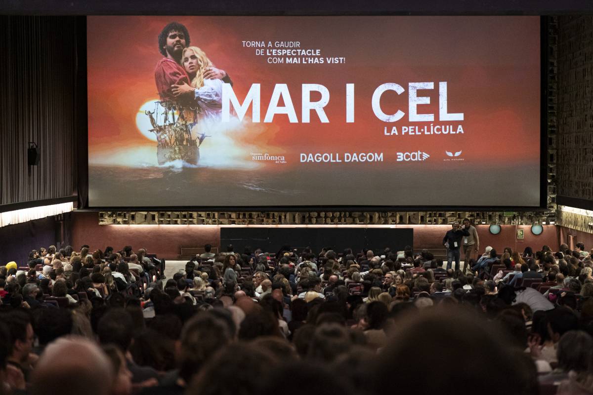 Preestrena de la pel·lícula - Both / Alexia Paris