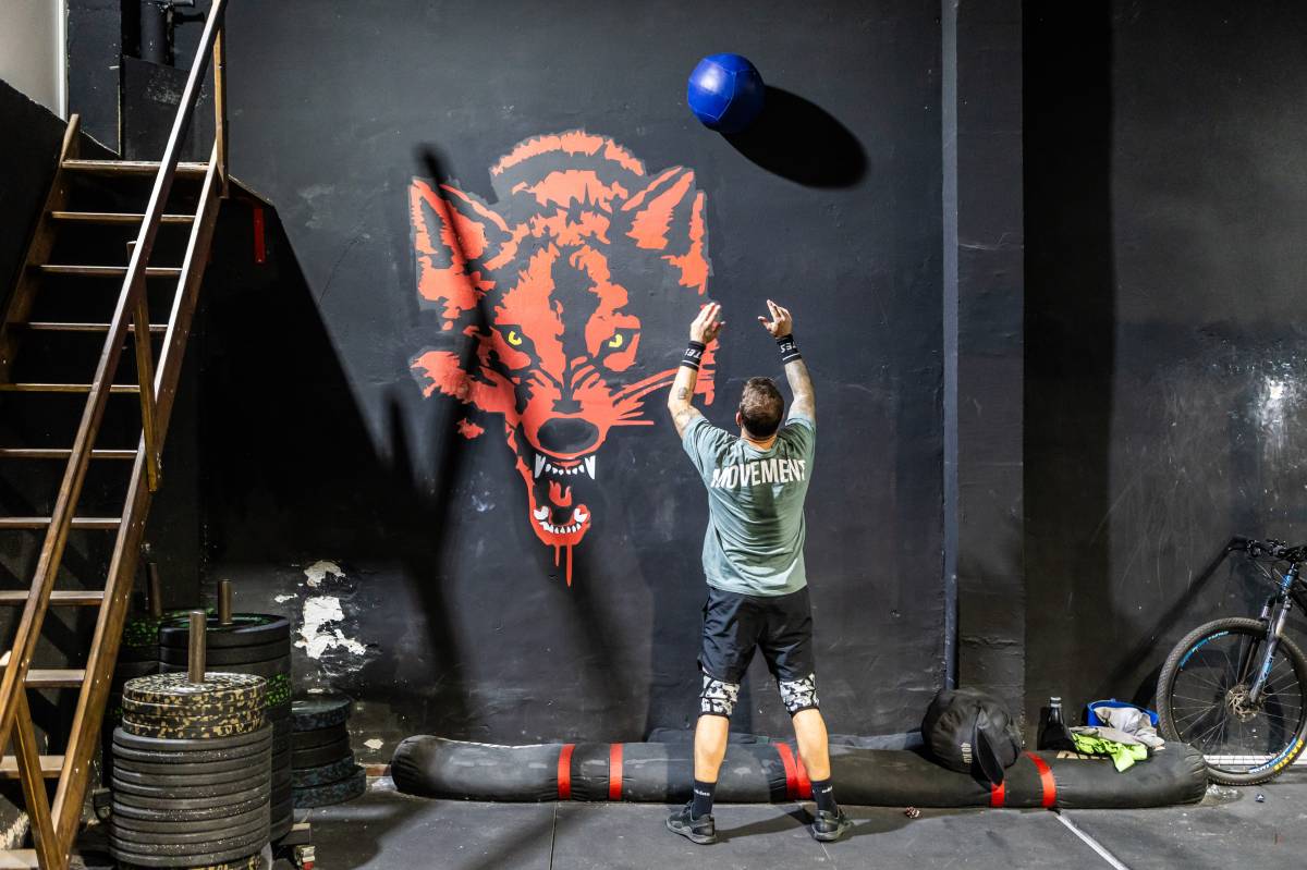 El llançament de pilota medicinal és l`últim dels exercicis