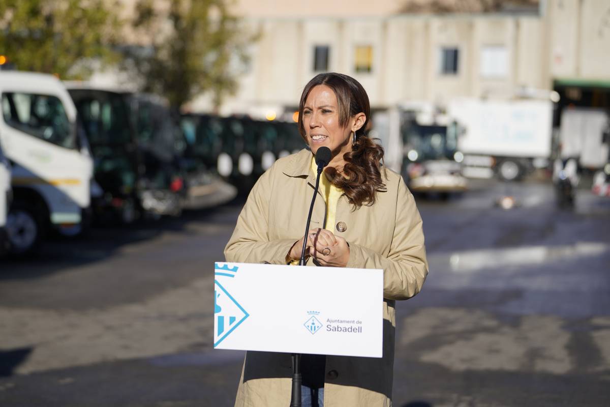 Marta Farrés durant l'acte de presentació de la maquinària - David Chao