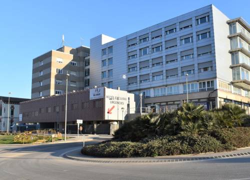 «Si no parla castellà no l'atendré»: Una noia de Cardedeu denuncia discriminació lingüística a l'hospital