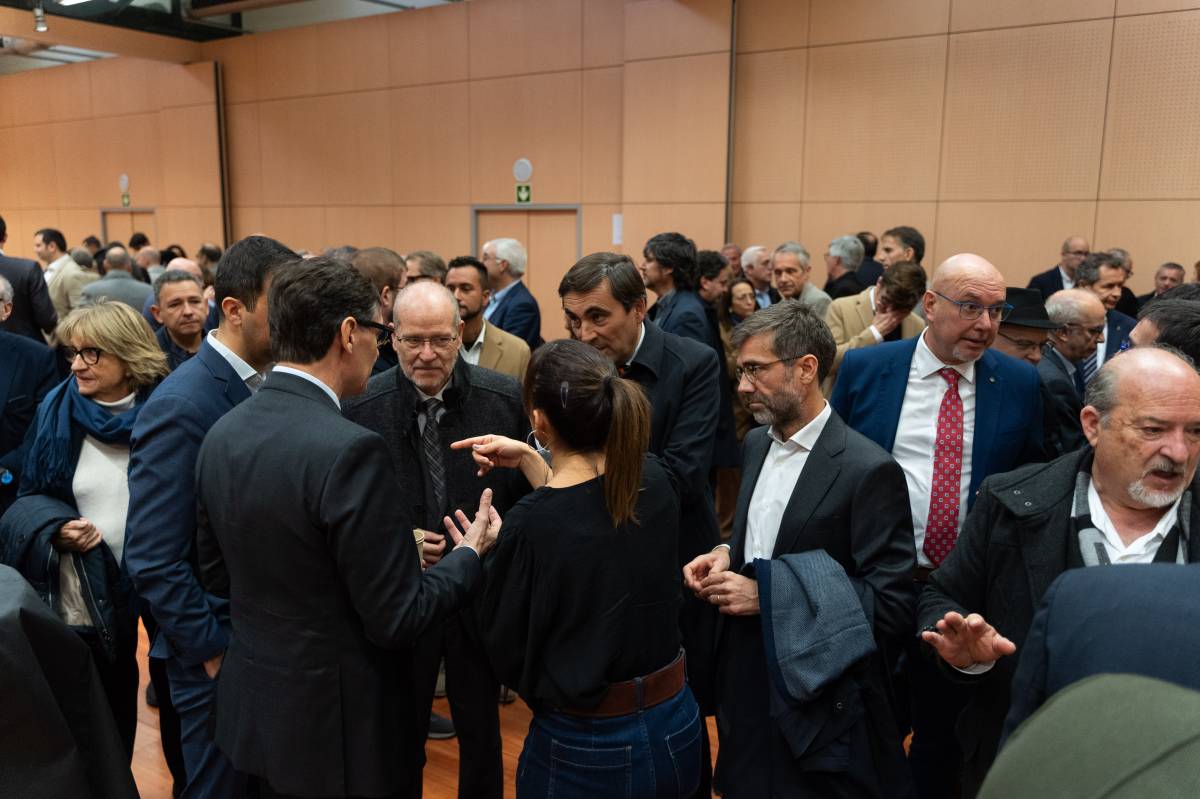 Assistents a la visita de Salvador Illa a Sabadell - D. CHAO Assistents a la visita de Salvador Illa a Sabadell