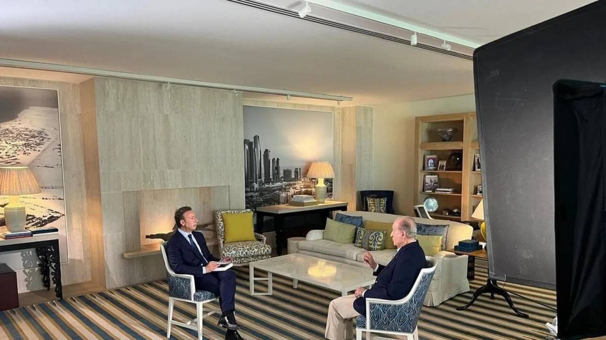 Un dels moments de la conversa a France 3 de Joan Carles amb Stéphane Bern