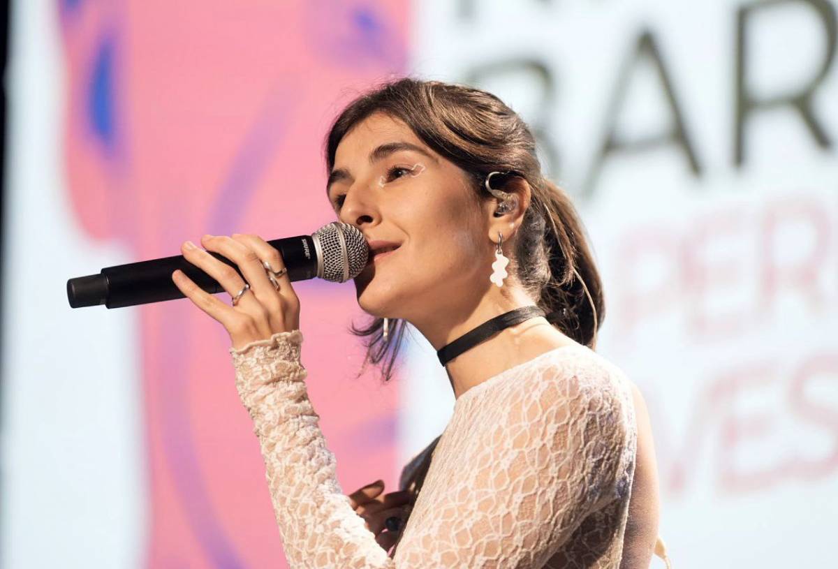 Actuació musical a càrrec de Bru - Ricard Novella