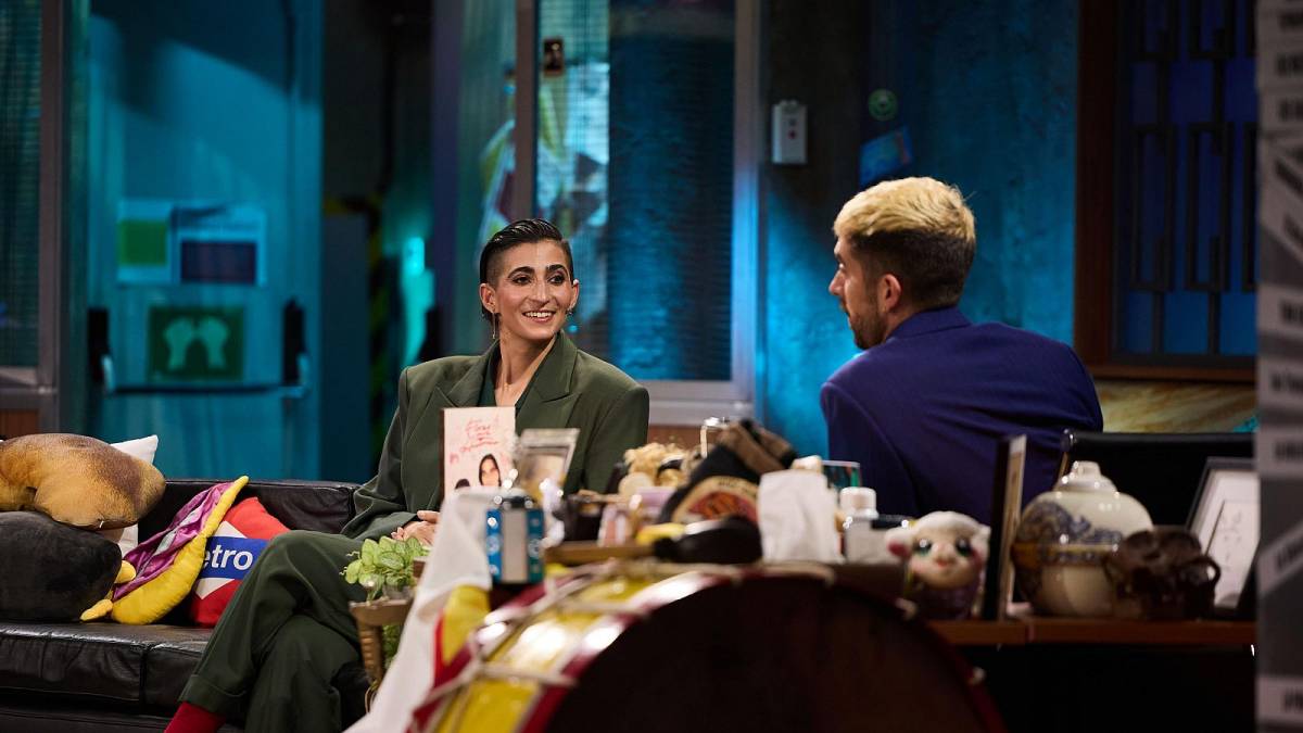 Alba Flores amb David Broncano a La Revuelta - RTVE Alba Flores amb David Broncano a La Revuelta