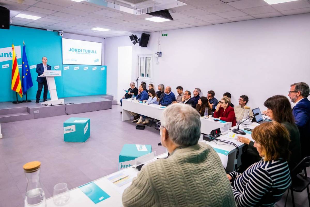 Junts critica el PP per demanar ajuda als empresaris per a una moció de censura: «Que els demani perdó»