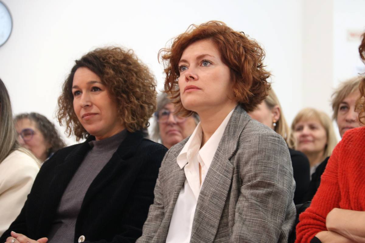 Alamany sobre la petició de Feijóo per a una moció de censura: "Viu en una dimensió paral·lela"