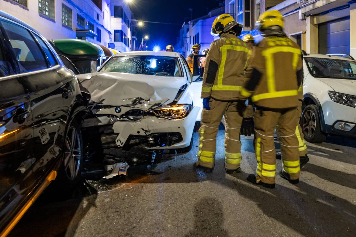 Un accident de trànsit causa quatre ferits al barri de Covadonga