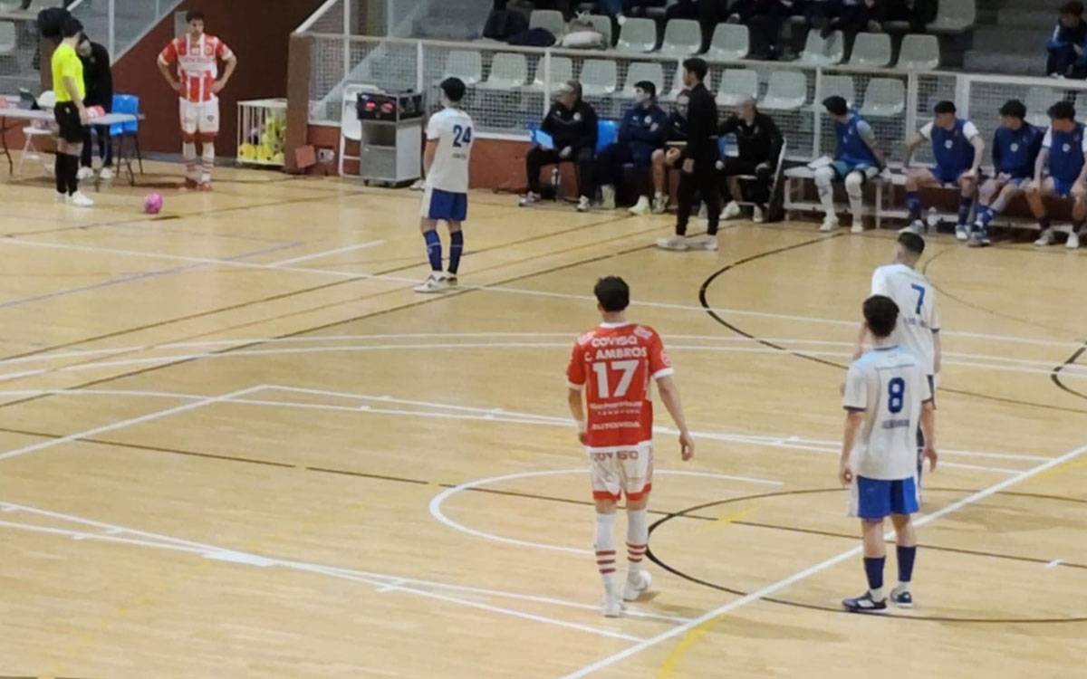 El Covisa Manresa cau a Sabadell per errors propis i continua a tres partits de la salvació