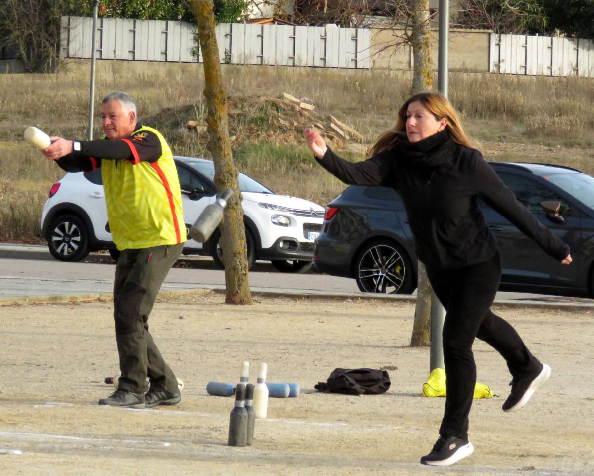 Duel entre Olius Groc i Olius Vermell 