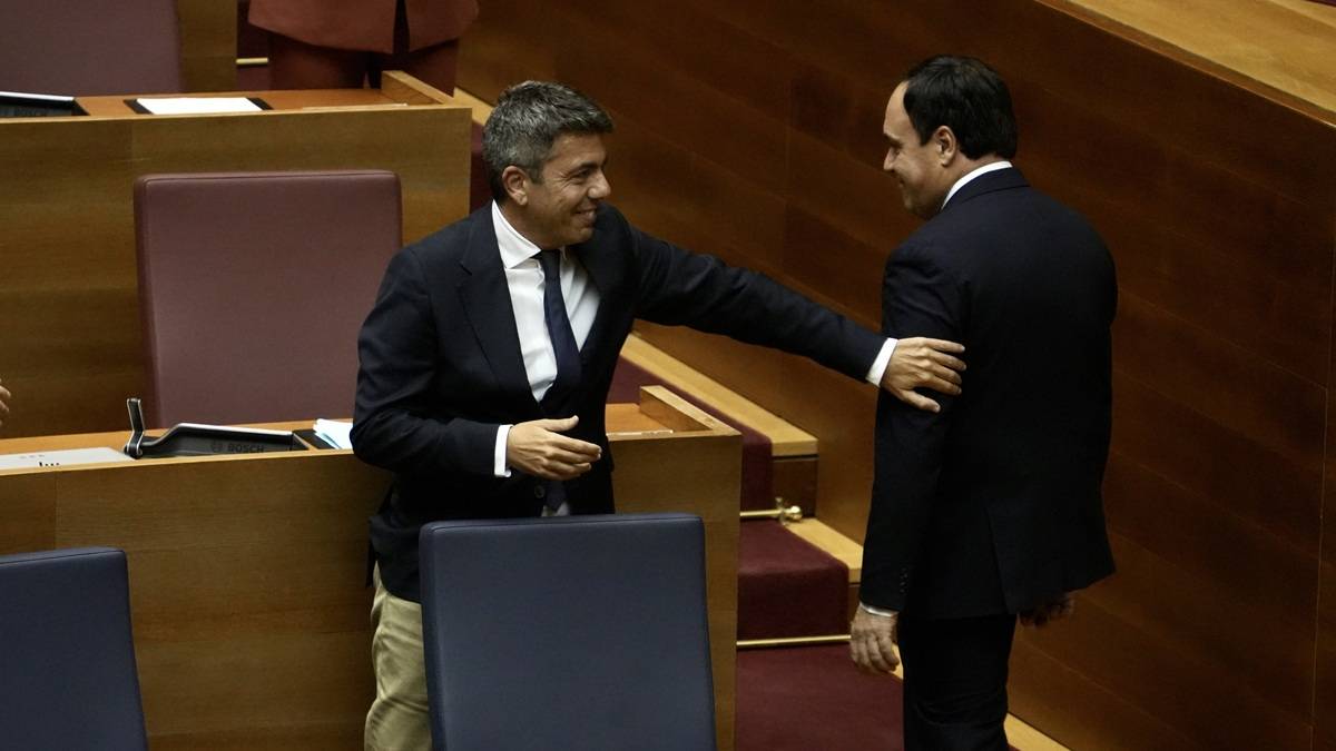 L'últim regal del PP a Carlos Mazón: 9.000 euros per un càrrec que no fa pràcticament res