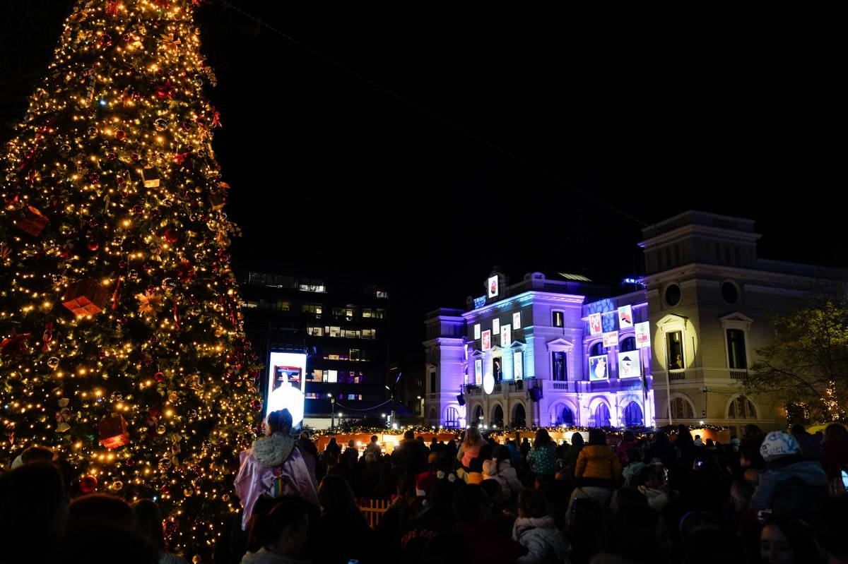 El Llaminer descobreix la primera finestreta del calendari d'advent - DAVID CHAO