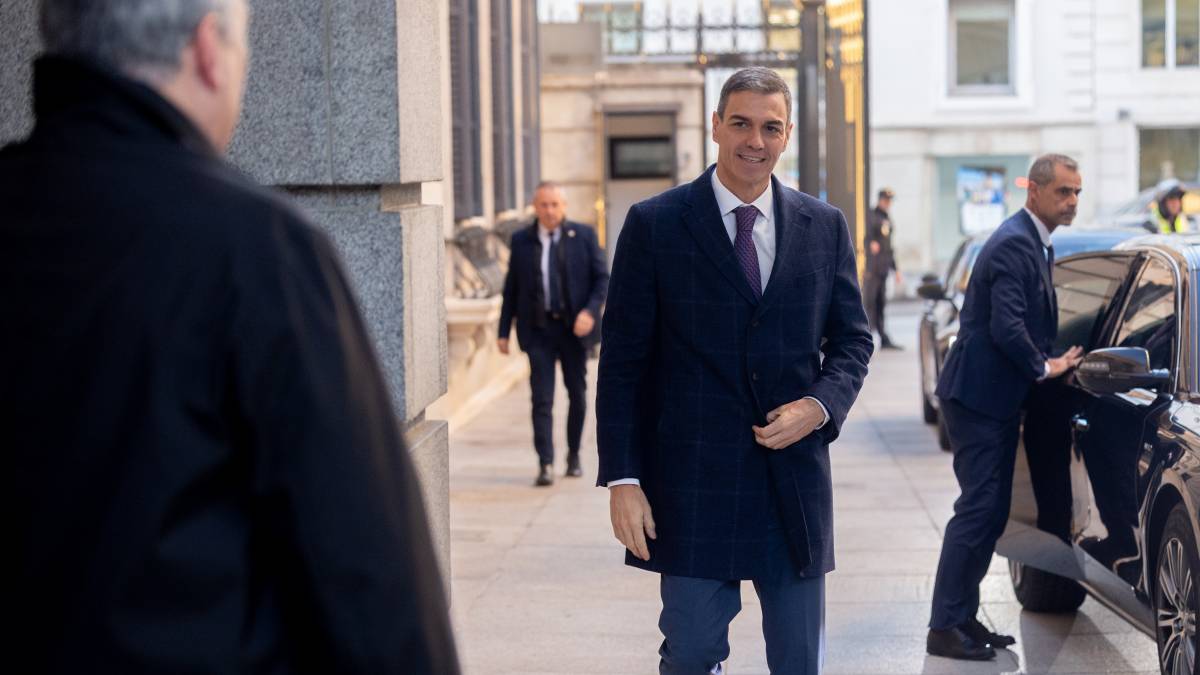 Ofensiva de Sánchez per reenganxar Junts al bloc de la investidura