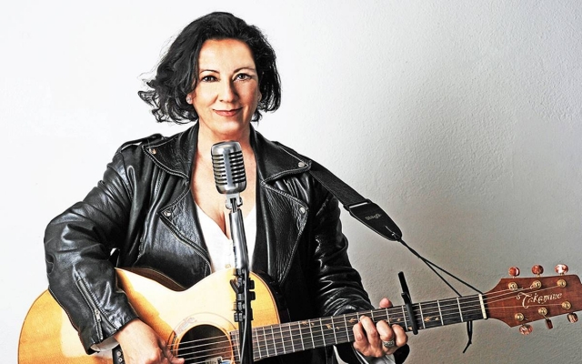 Inma Serrano celebra 30 anys de trajectòria al Club de la Cançó amb un concert al Kursaal