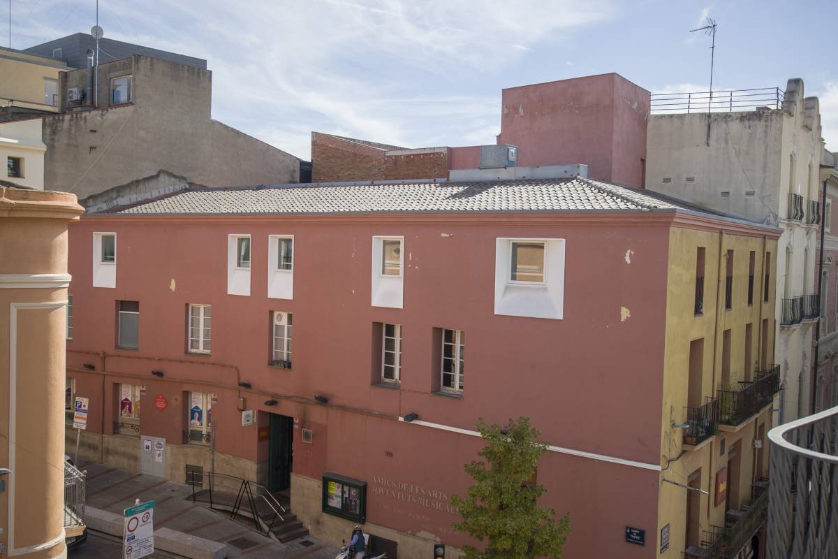 Carrer del Teatre / Carrer de Sant Pere - Nebridi Aróztegui