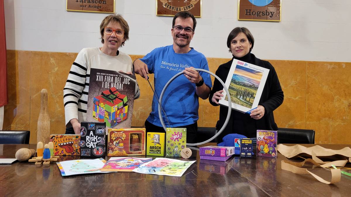 La Fira del Joc i de Nadal de Berga para atenció al puzle i els estels aquest 2025