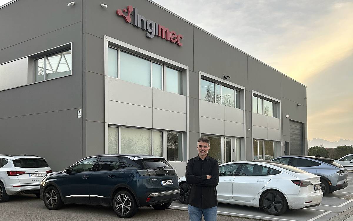 David Torres, CEO d`Ingimec, davant l`empresa