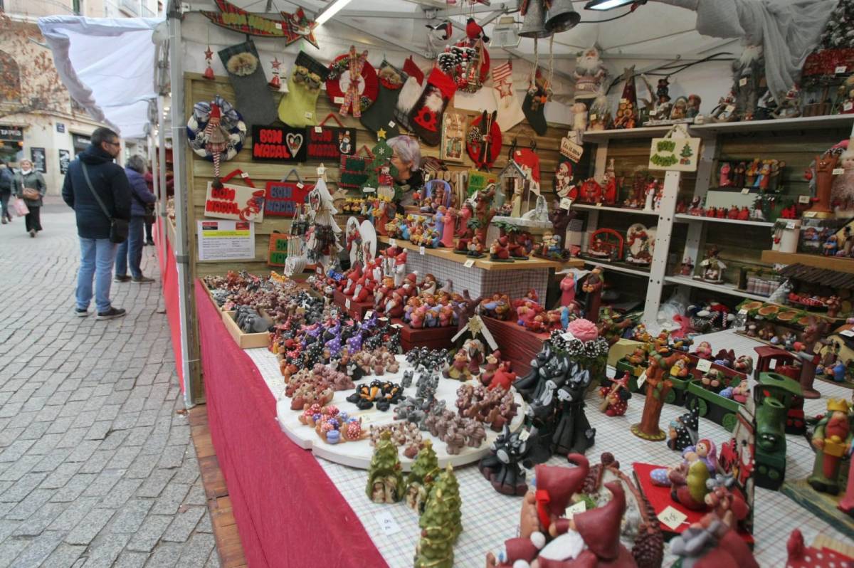Roben a nou parades de la Fira de Santa Llúcia de Terrassa: 