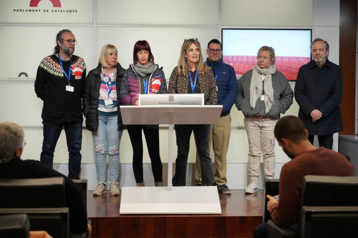Famílies i treballadores denuncien al Parlament les mancances de la residència Mont-Martí de Puig-reig