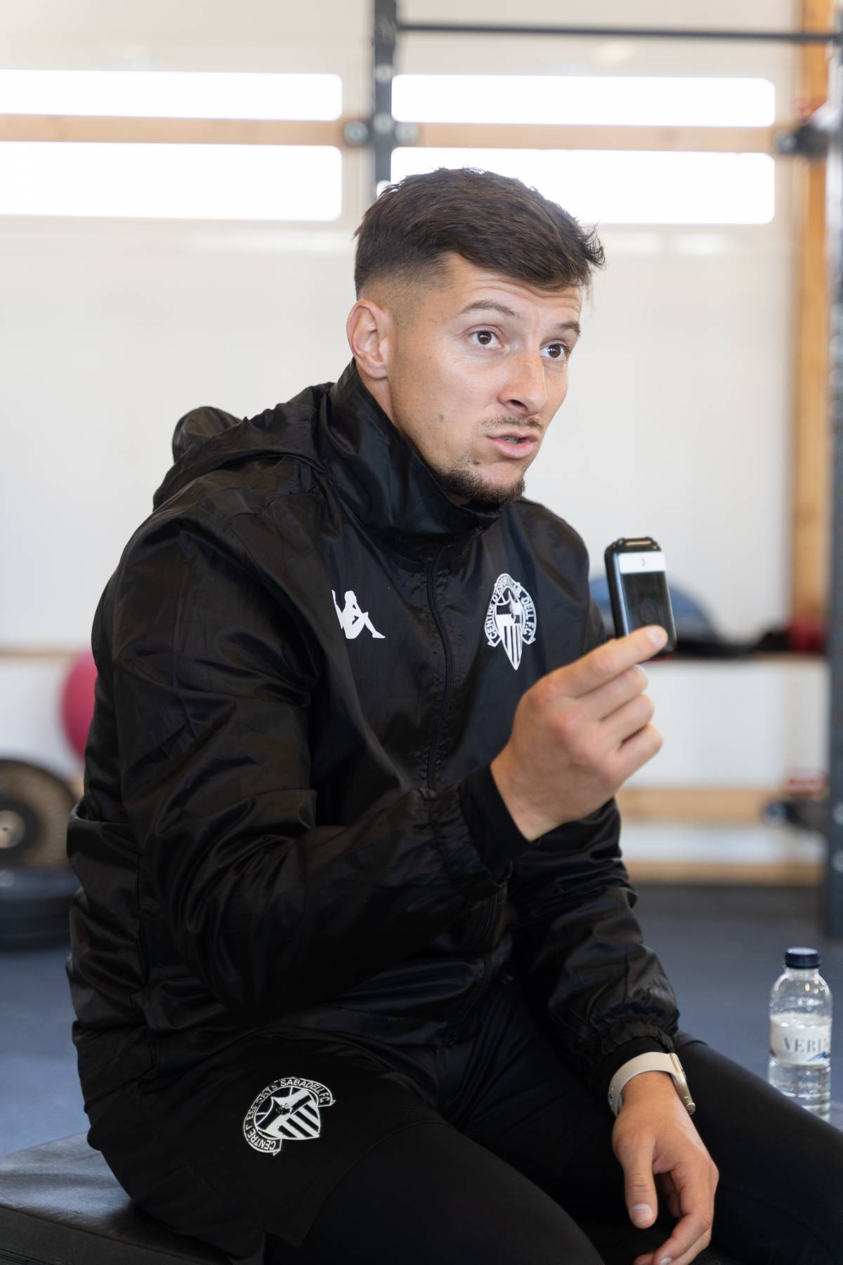 Chéry, ensenyant el GPS, viu la seva segona temporada a Sabadell - David Chao Chéry, ensenyant el GPS, viu la seva segona temporada a Sabadell