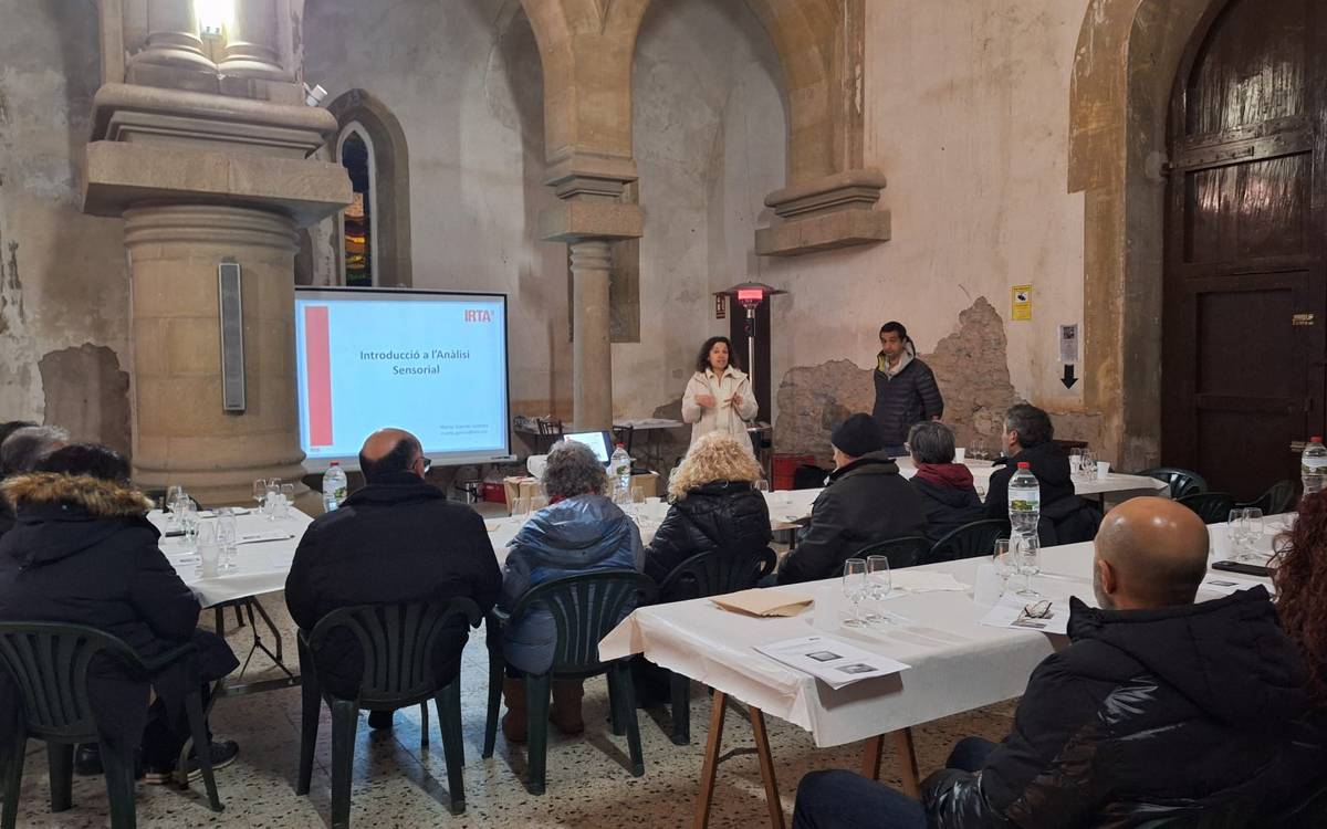 Èxit d'assistència al tast de formatges i vins del Parc Rural del Montserrat a la Bauma