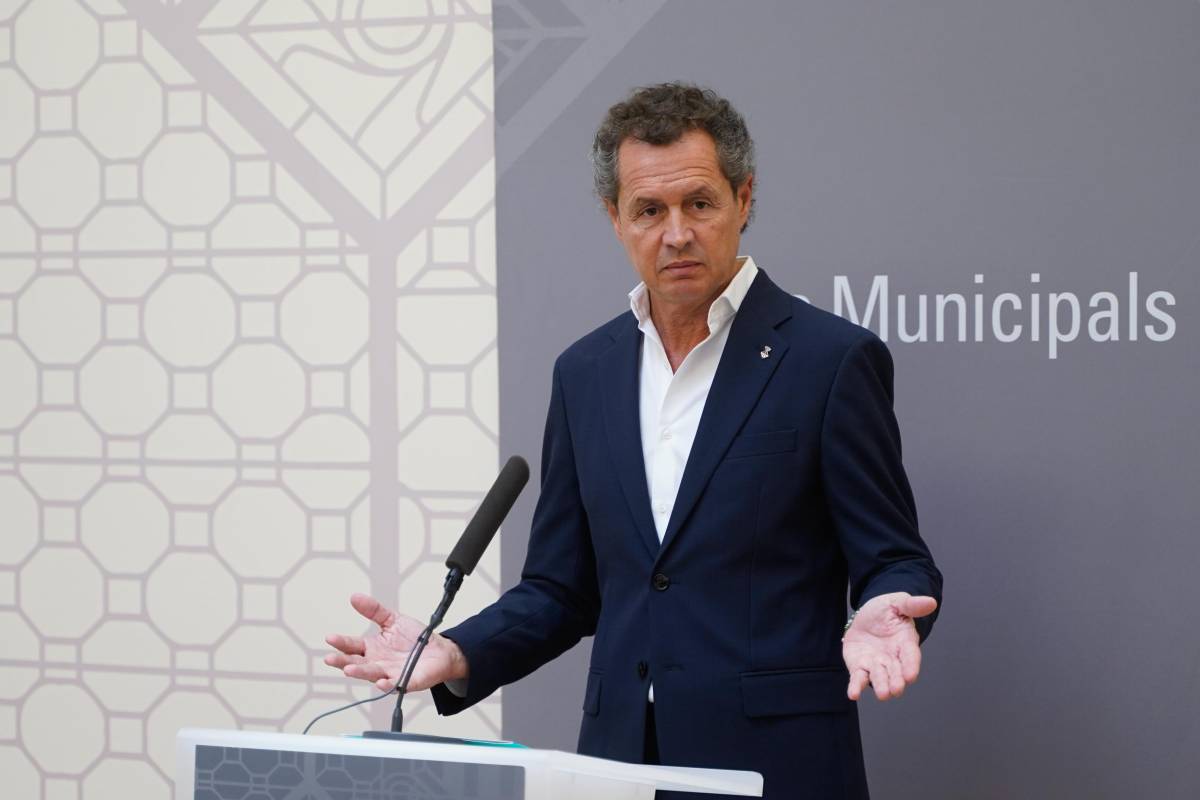 Lluís Matas i Katia Botta acaten Junts i surten del govern de Sabadell